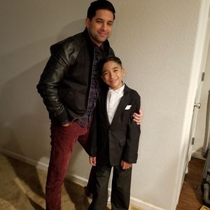 Meet your Posher, Isaac